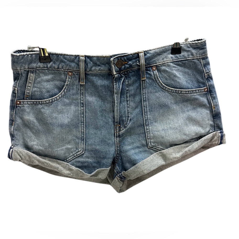 Free People We The Free Denim Blue Women's Shorts Low Rise Button Fly Sz.29